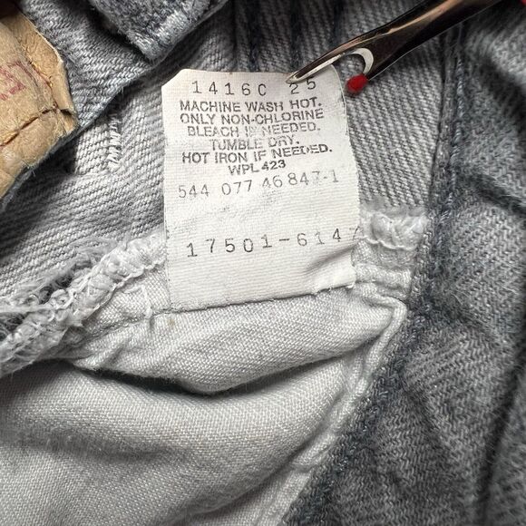 Vintage Levi's 501 Jeans Women's Size 5 (23x30) Gray USA Made 80's Button Fly - Picture 4 of 14